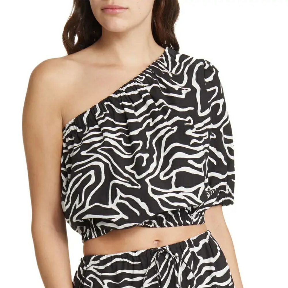 NWT RAILS Evy Animal Print One-Shoulder Crop Top Sz Med